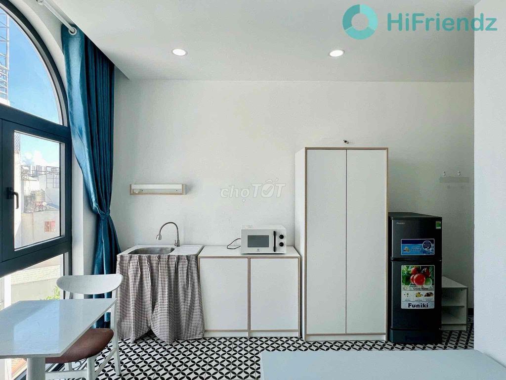 Rent the window apartment, put your full interior down in the middle of a great writing ring.