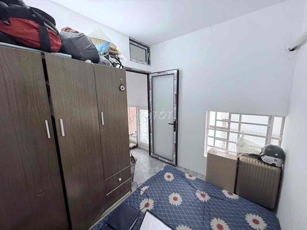 Two bedrooms, one Hoàng Minh Giám Phú Nhuận living room, cheaply, at the end of the month.