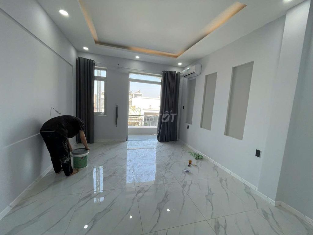 Gò Vấp Phan Huy Ích balcony room