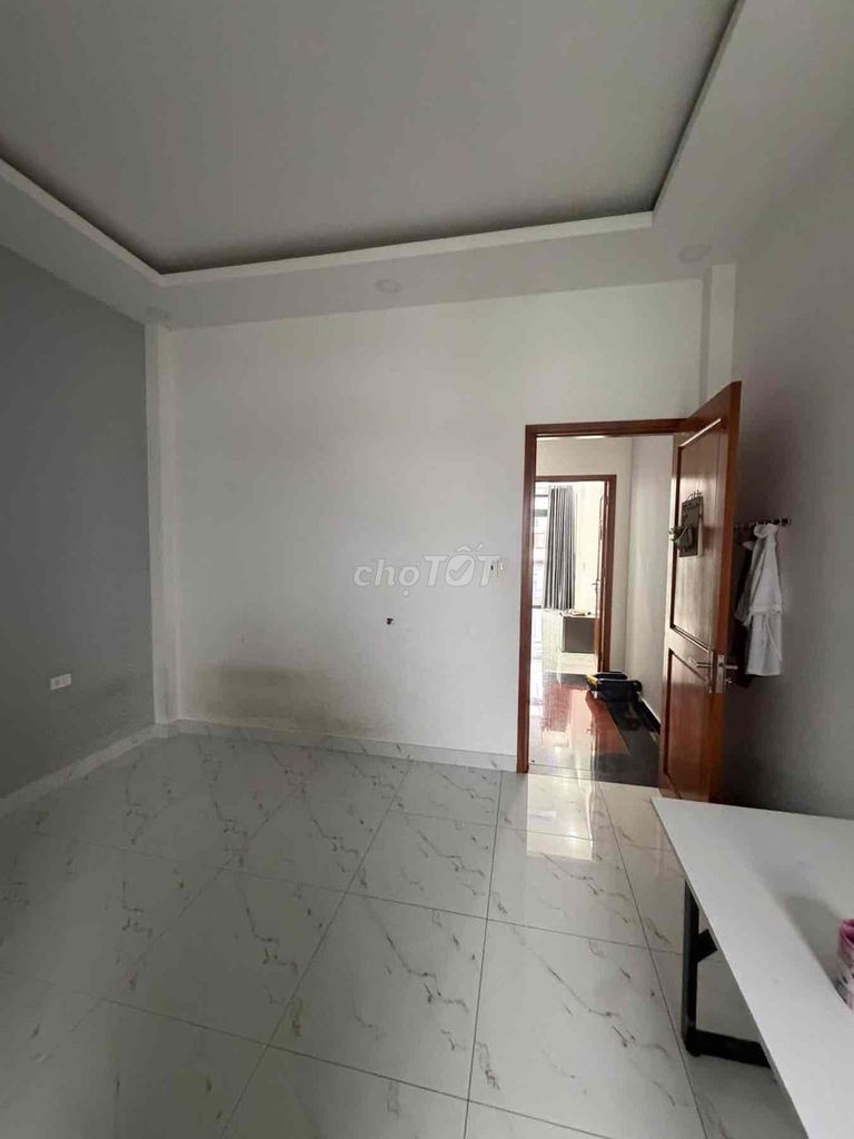Rent the entire 5-story apartment - 4 bedroom - river view