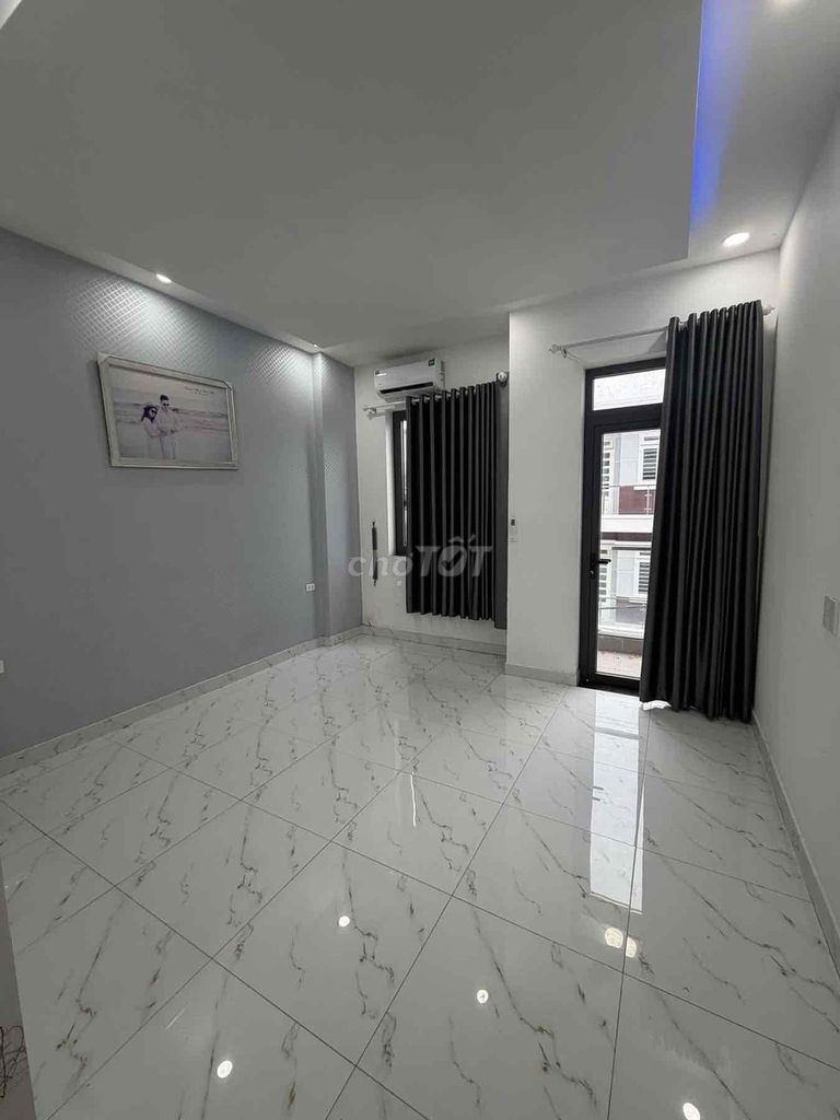 Rent the entire 5-story apartment - 4 bedroom - river view
