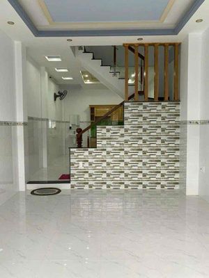 - Four bedrooms. Four air conditioning.