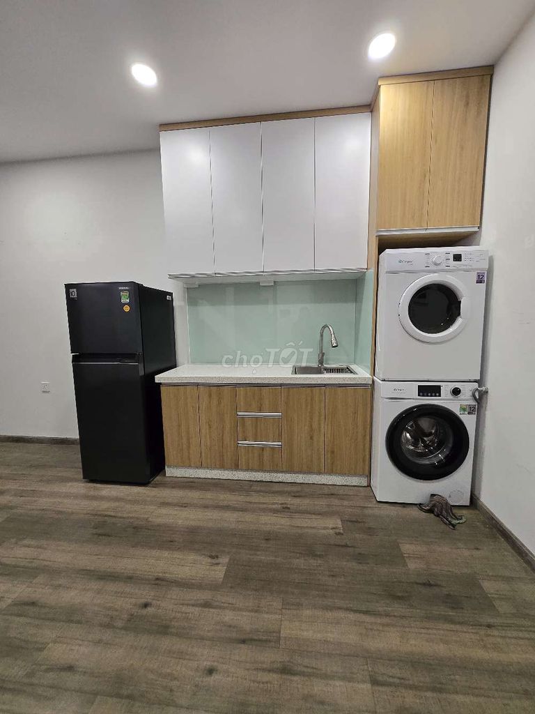 Rent the apartment bag studio at The Pegasuite District 8