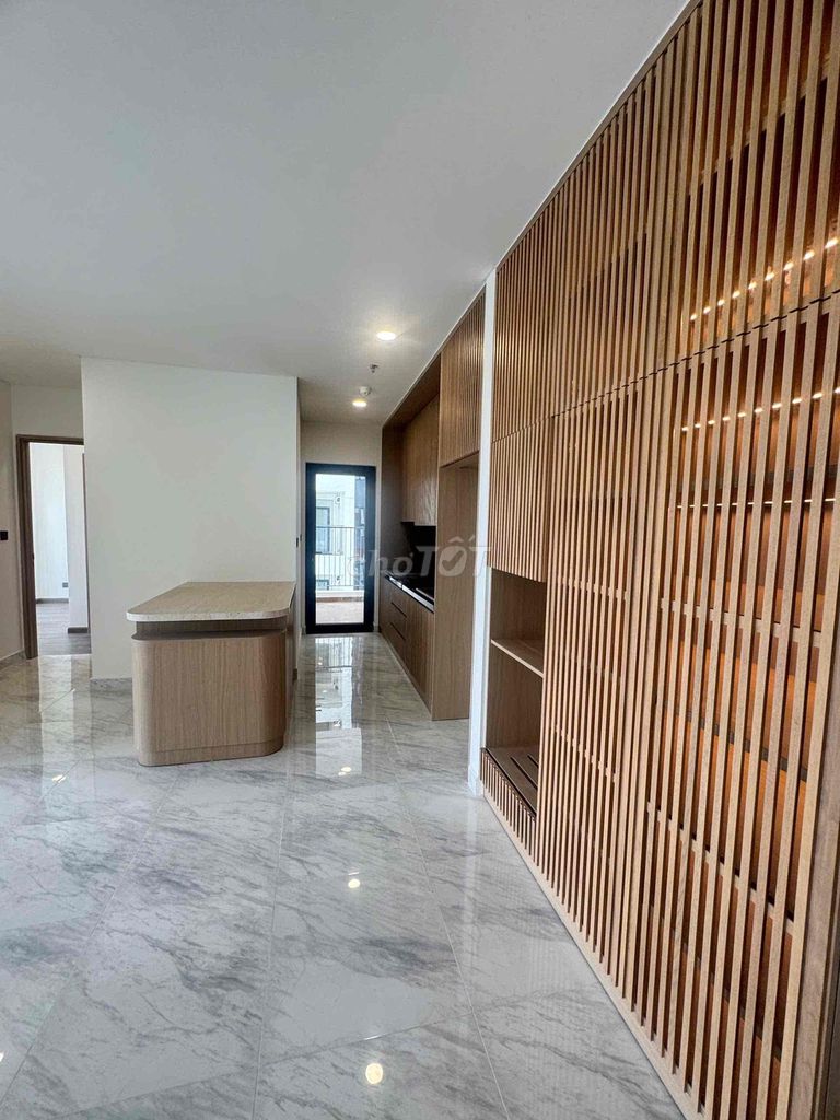 Two high-school bedrooms. 14 million.