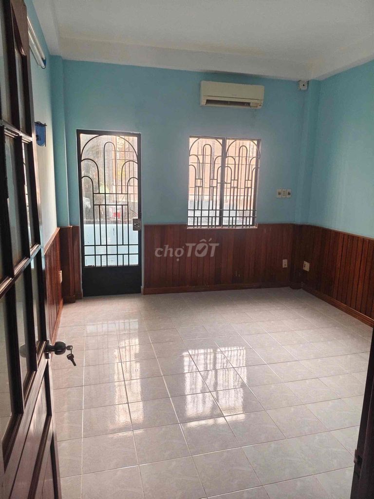 - 528-5-5-5-5/10 - 61 m 5th floor bedroom - 24 million