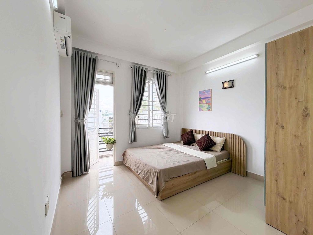 A kitchen bedroom, Nguyễn Thái Sơn.