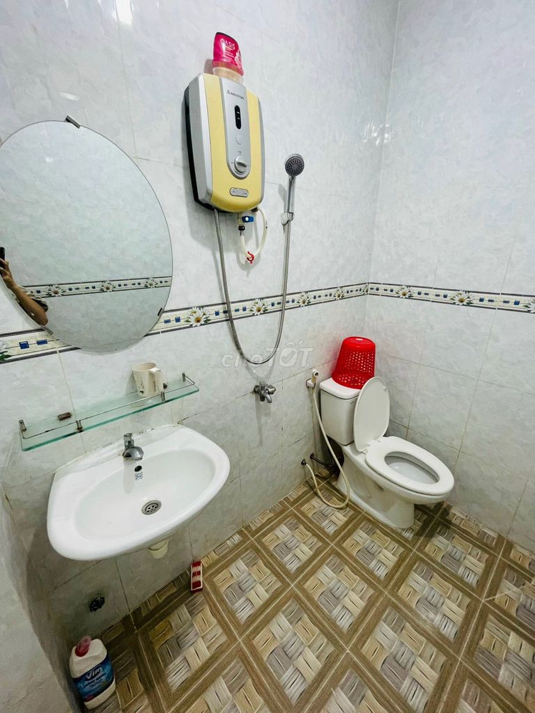 We need to re-schedul the nine bedrooms, which are renting 28 million a month in District 3.
