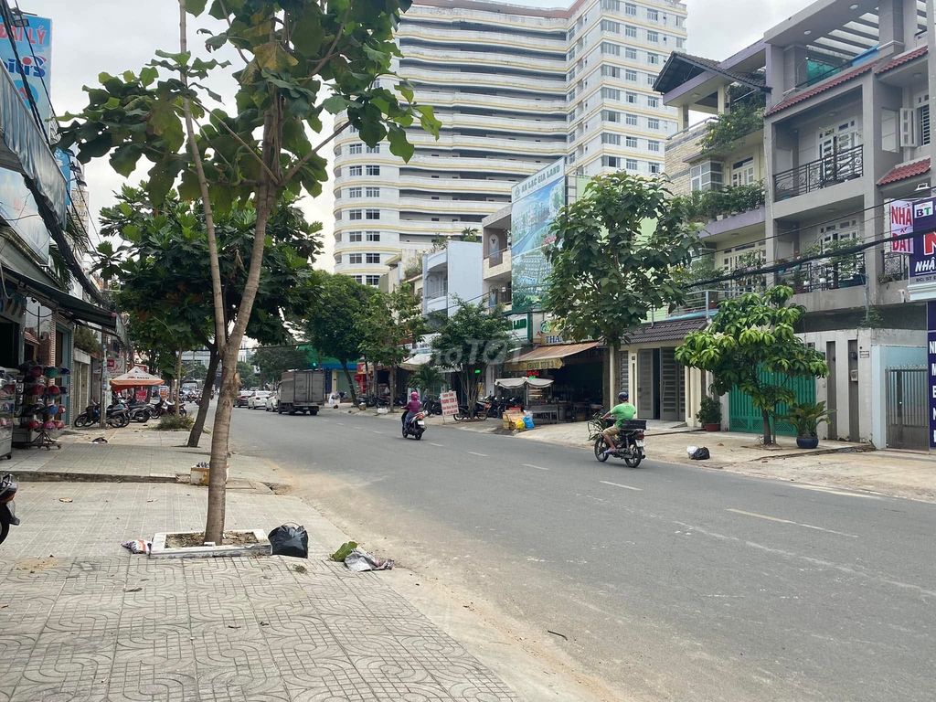 số 1 Street, Fire Arrow, 6 x 21 meters, 1 floor, 29 million a month.