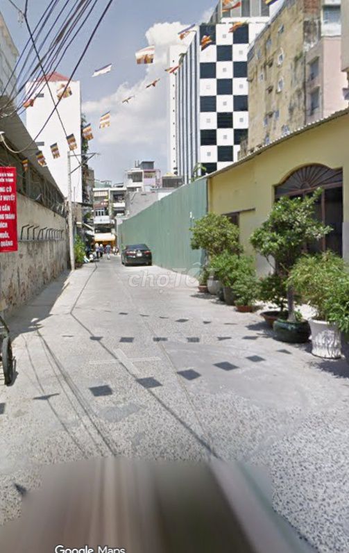 Rent the house right here.zen plaza District 1.