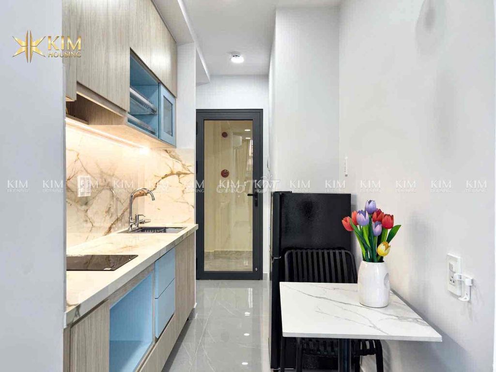 Rent a balcony apartment 30 m2 near Mart Mart tdtu county 7