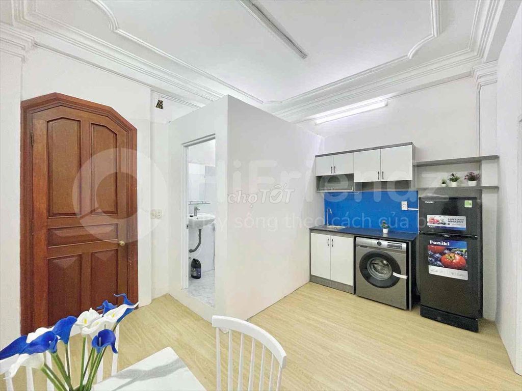 It's the owner who rents out two full interior bedrooms.