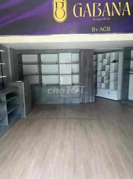 Renting Thuận Kiều Cash House 11 64 m2 5 floors across 32 million
