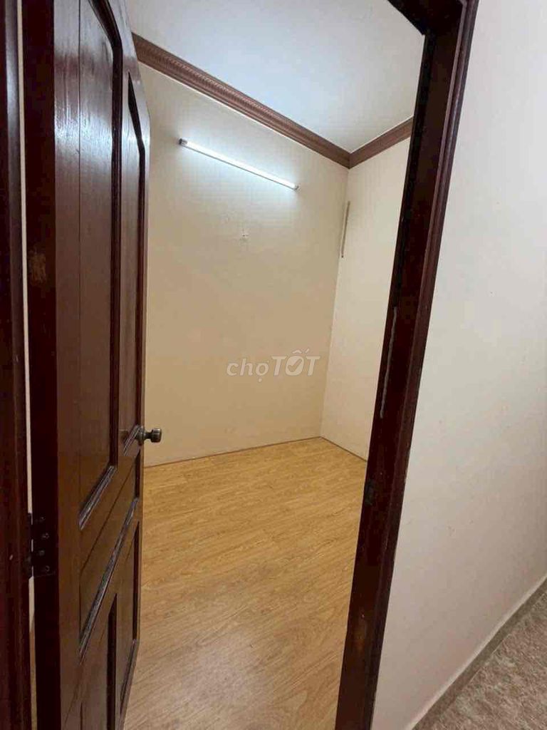 Rent Nguyễn Duy Cung.4 x11.