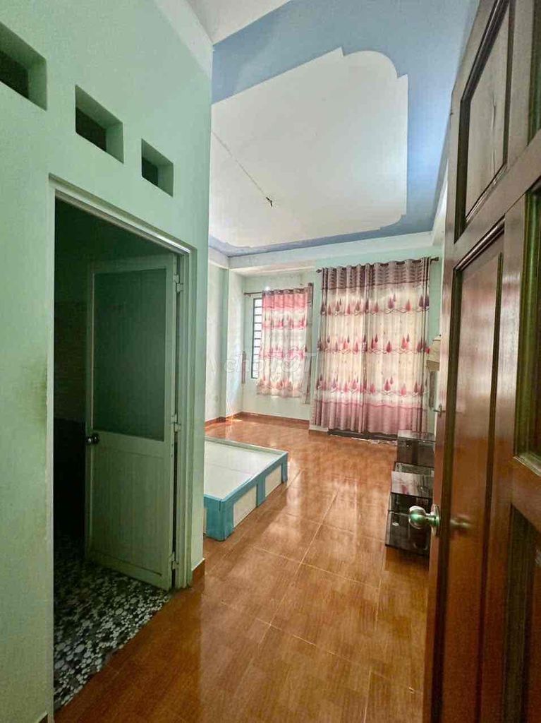 The main four cheap bedrooms are right there.