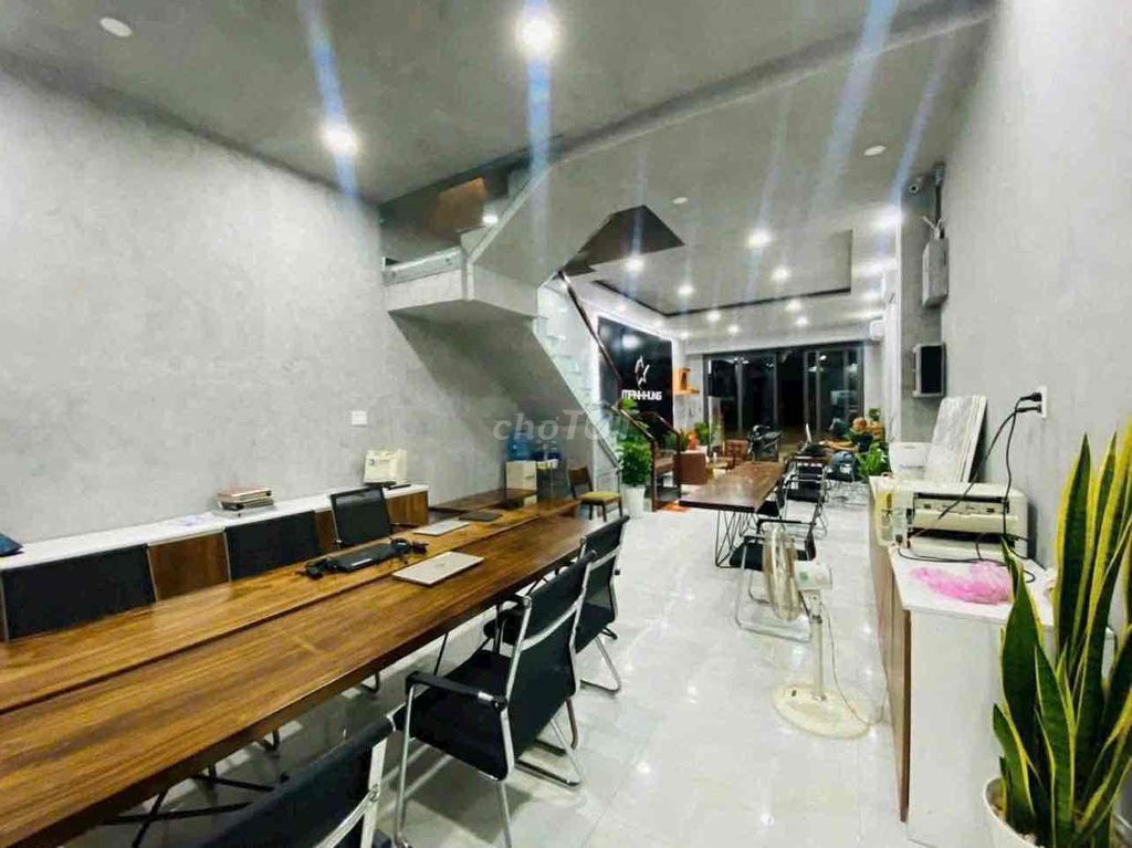 5 x 16m 4th floor 4th street room 30 m Trường Lưu