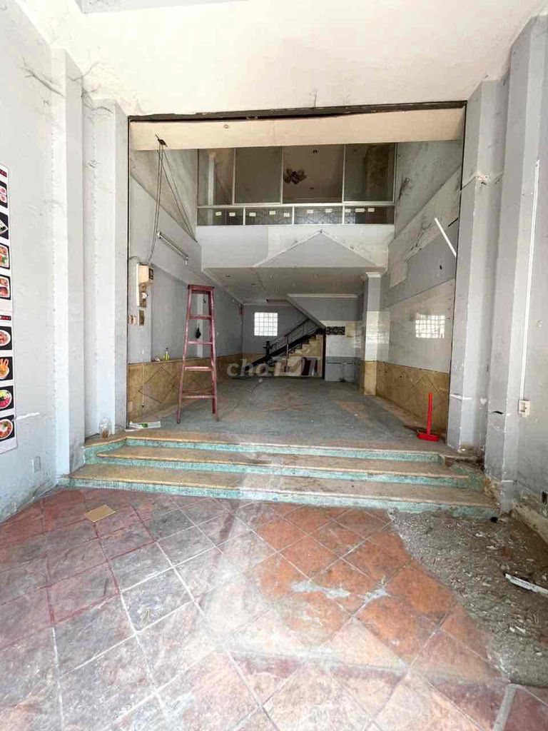 Thống Nhất cash, near Cityland (4 x15 m 3 floors)
