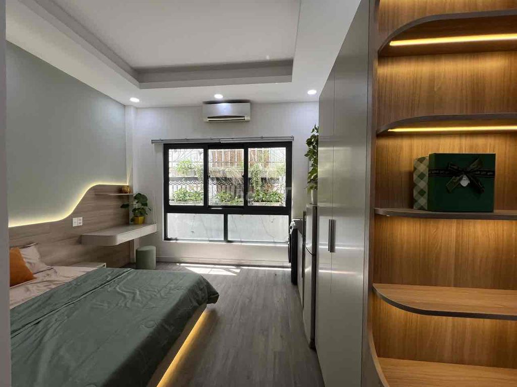 The new room service apartment is brand new from six million near the University of Love.