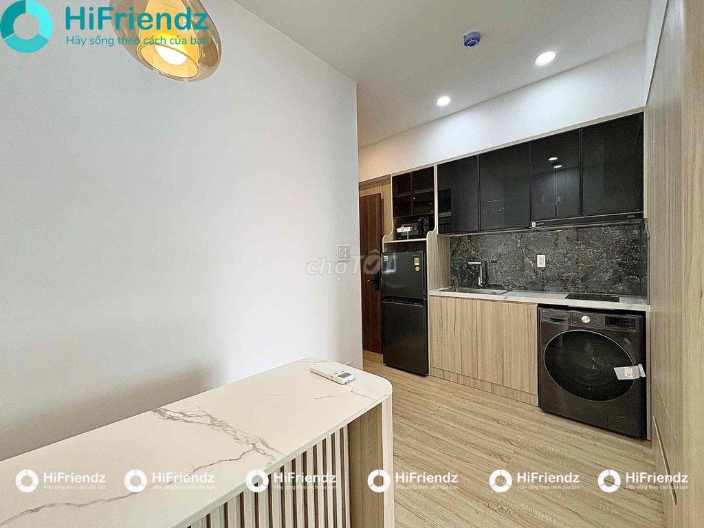 House 1 Luxury Bedroom District 2 , balcony near Saigon Bridge