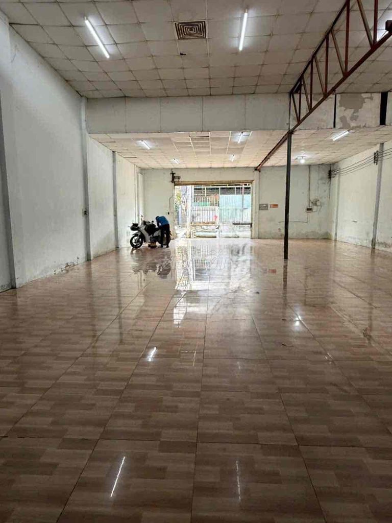 House 10 x25 M - 1/ số 1KYNWIND EARL