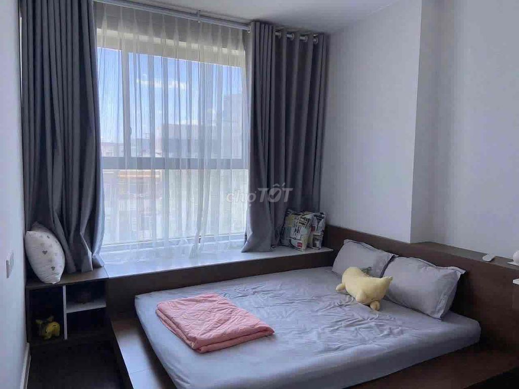 The apartment. One bedroom. One bathroom.