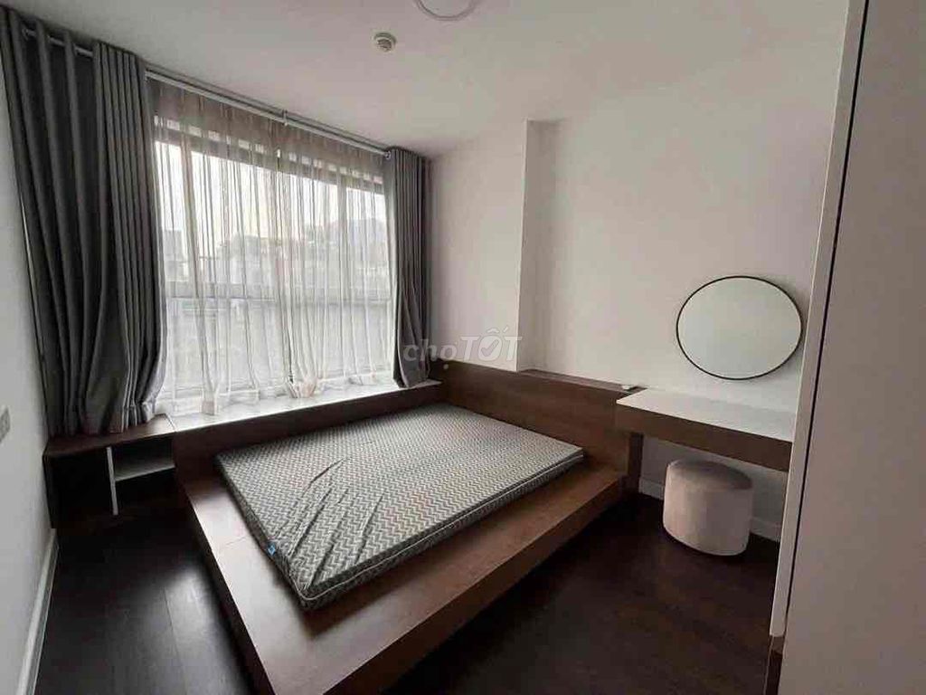 The apartment. One bedroom. One bathroom.