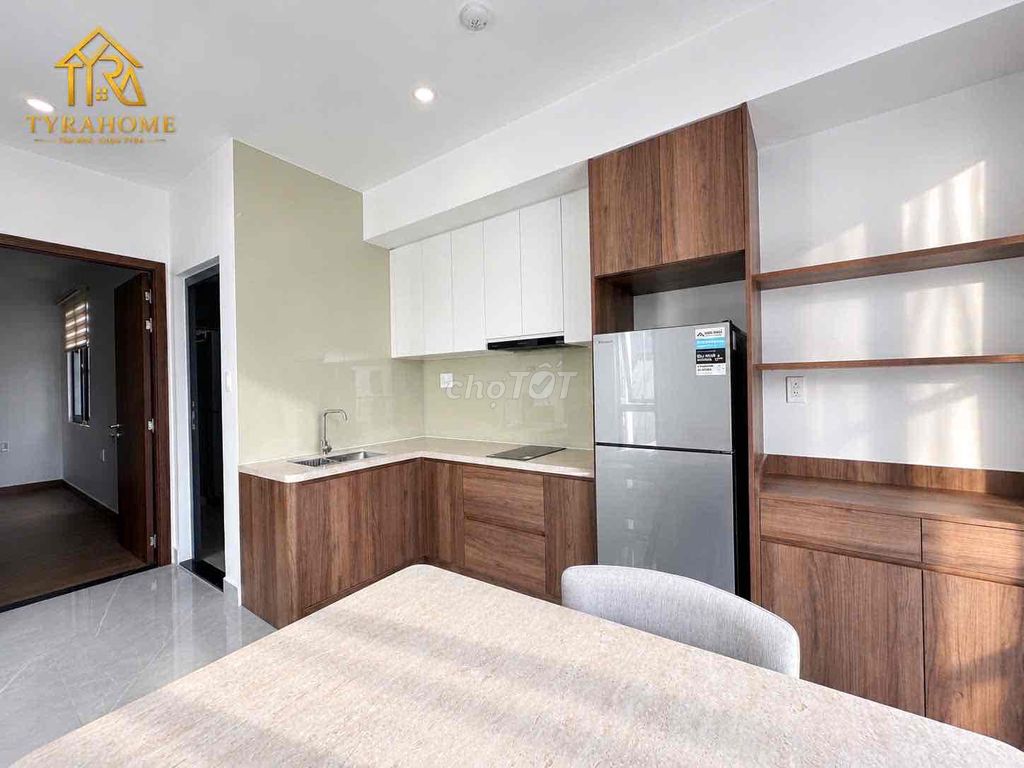 Tân Định senior apartment, District 1-- big balcony, private washing machine, full N
