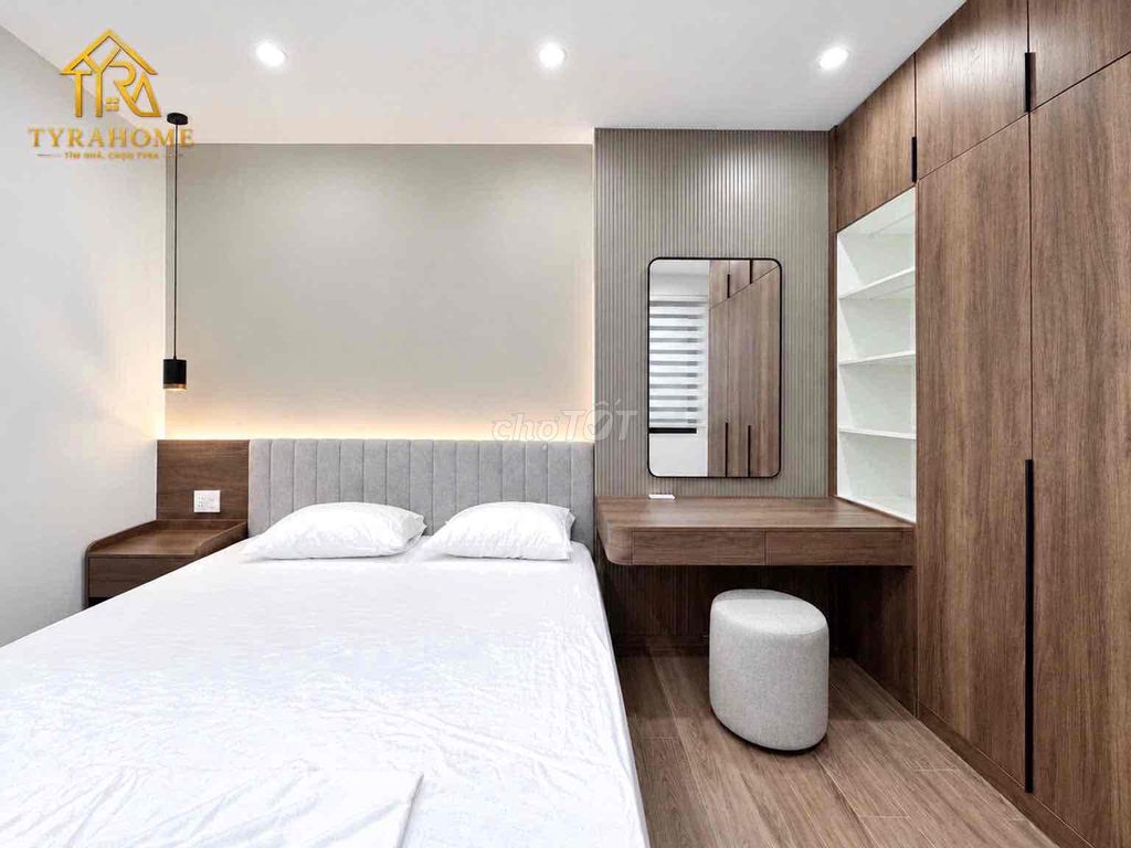 Tân Định senior apartment, District 1-- big balcony, private washing machine, full N