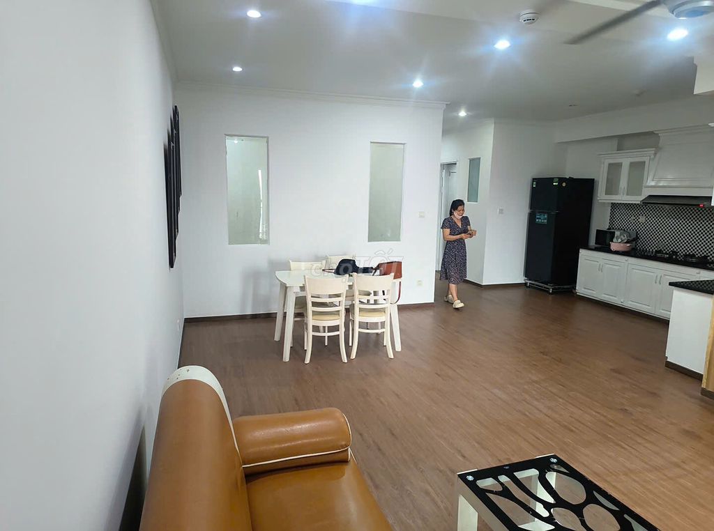 Rent an apartment of Sands, 13 million vnds, 80 meters, 2 bedrooms, 2 toilets.