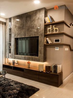 Kingdom 101 .1 .7. A nice one. A two bedroom. Three bedrooms.