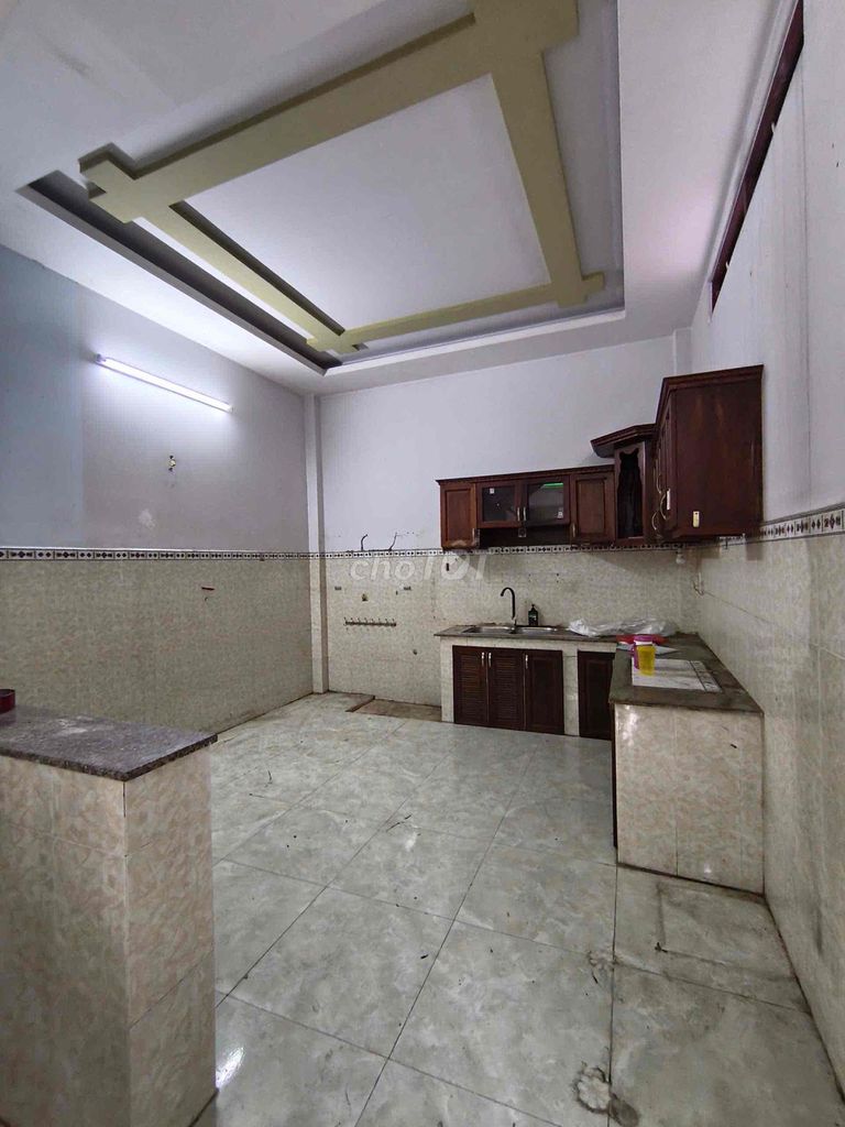 Rent Lê Đình Cẩn Alley 4 bedrooms near the market