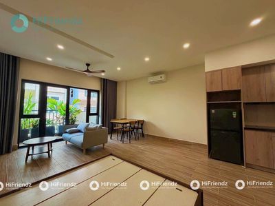Rent the Nguyễn Thái Sơn balcony apartment near the industrial - court.