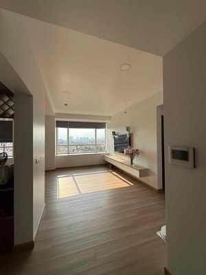 Renting two Sunrise City bedrooms right next totte mart District 7