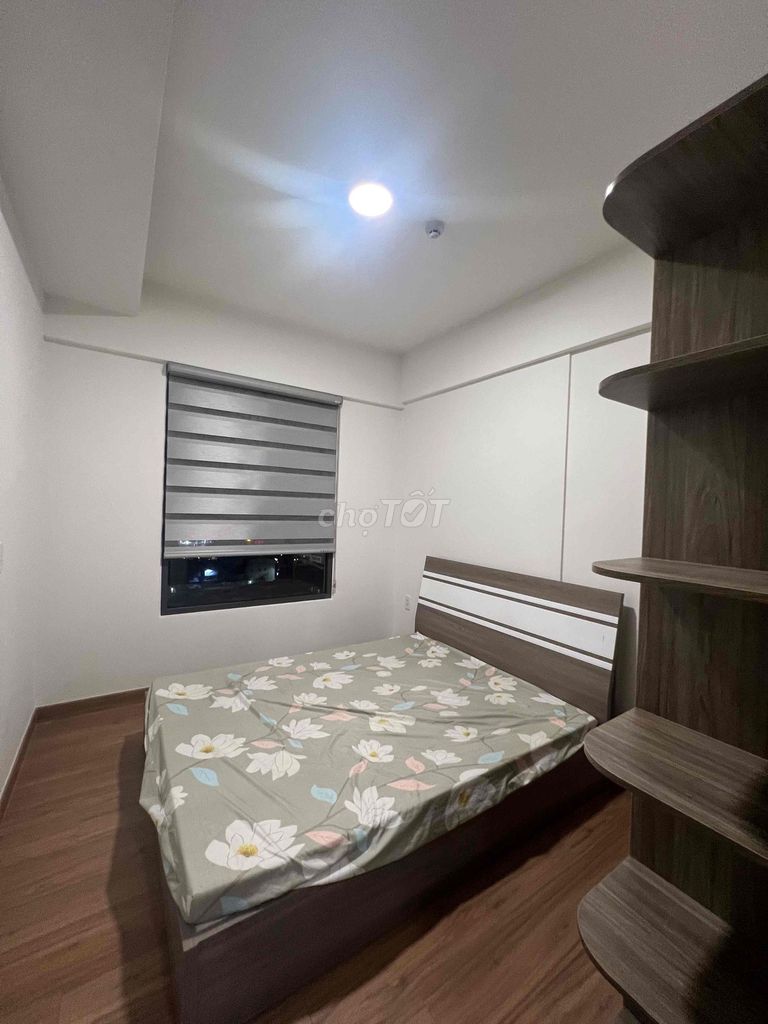 Rent the county apartment 6 2 bedrooms 3 bedrooms only 10 to 13.5 million a month.