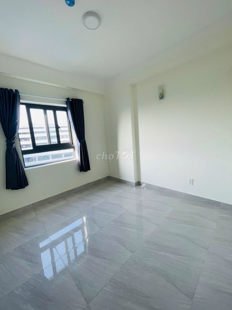 Rent apartment 3 bedroom 2 toilets at the Stown Leung apartment
