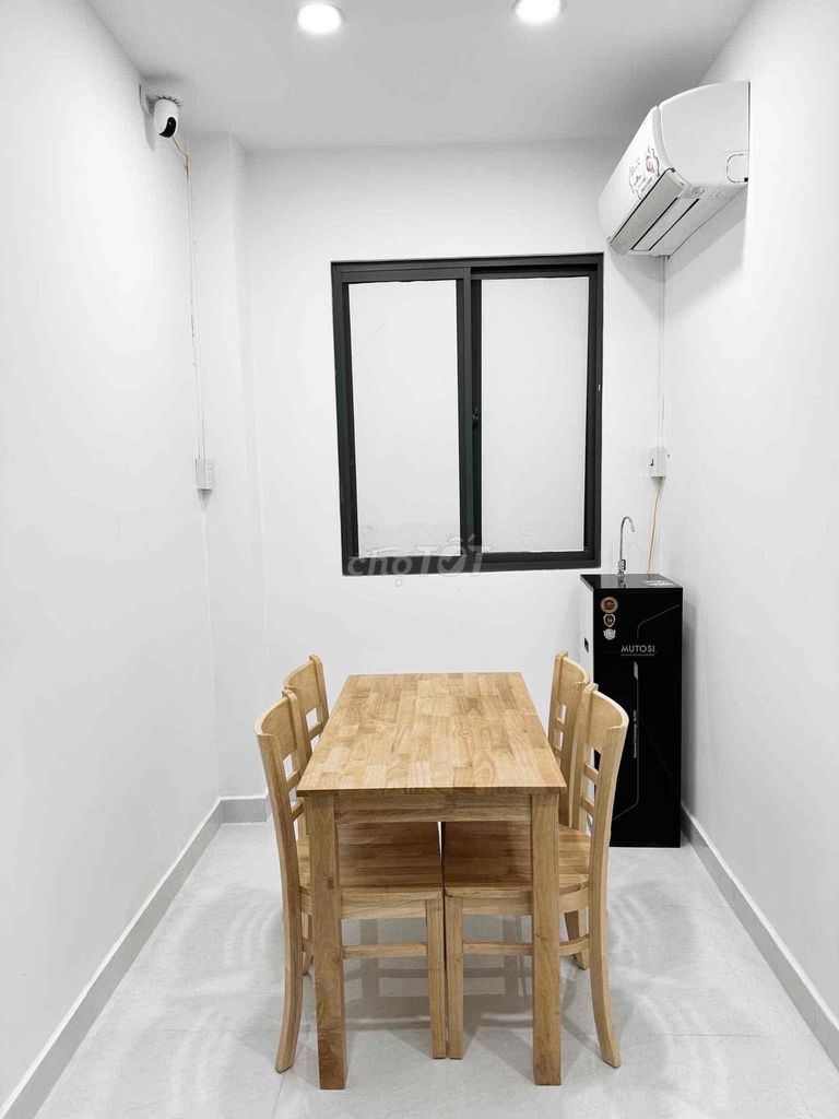 Sleepbox at Âu Dương Lân, District 8-7-7. Only 1 million.1 million.8/6.