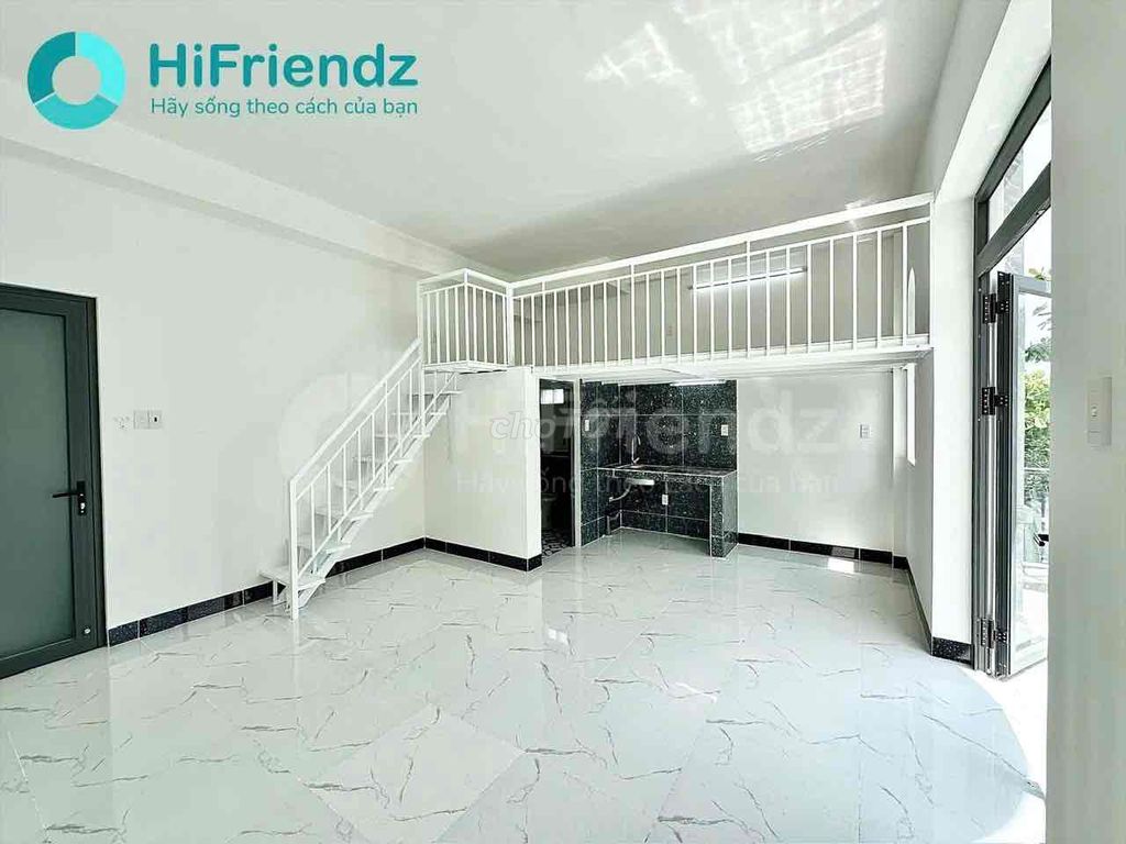 I'm renting 20 new balcony suites.