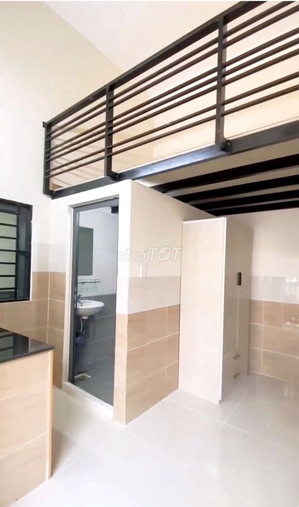 Room Nguyễn Văn Quá, District 12.
