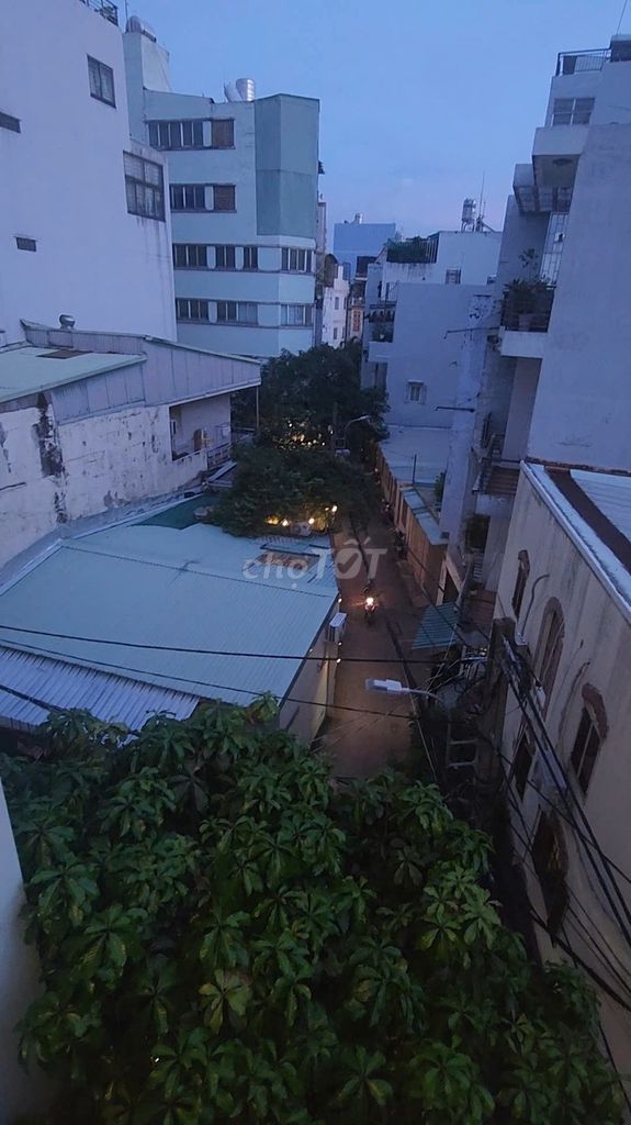 Rent room for District 10