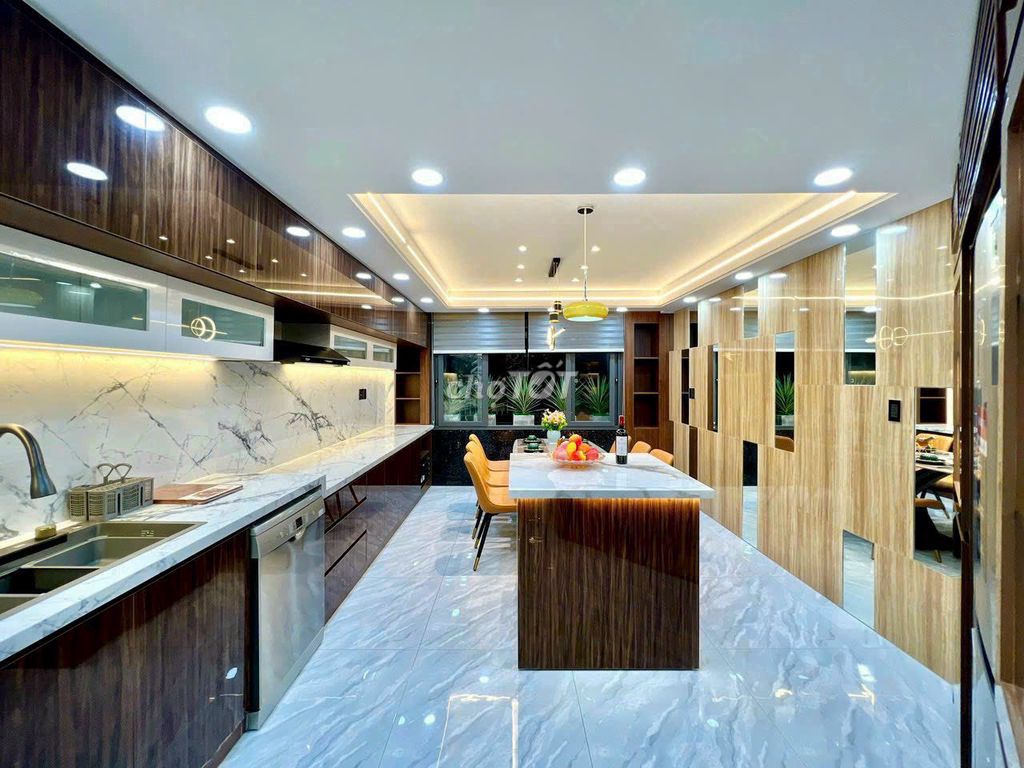 The Full House Nguyễn Văn Lượng-710 4 x 15 m -3 floor-4 bedroom 5 toilets