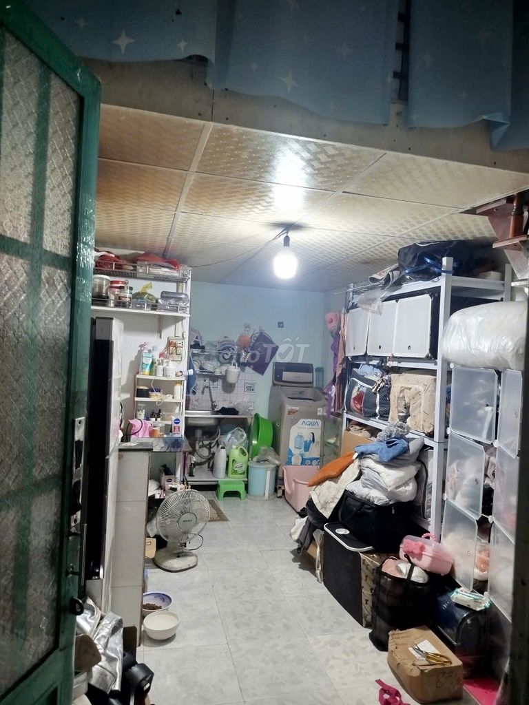 Need women to rent rooms 670/87/15 "Plainssics", 716, 4-1-room district.