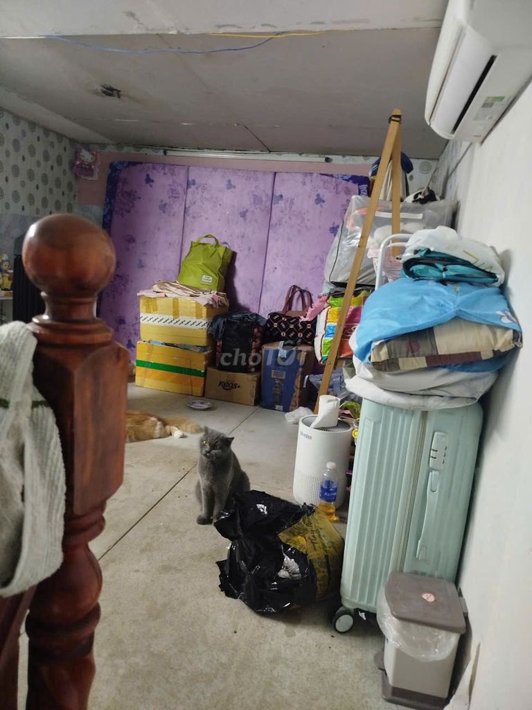 Need women to rent rooms 670/87/15 "Plainssics", 716, 4-1-room district.
