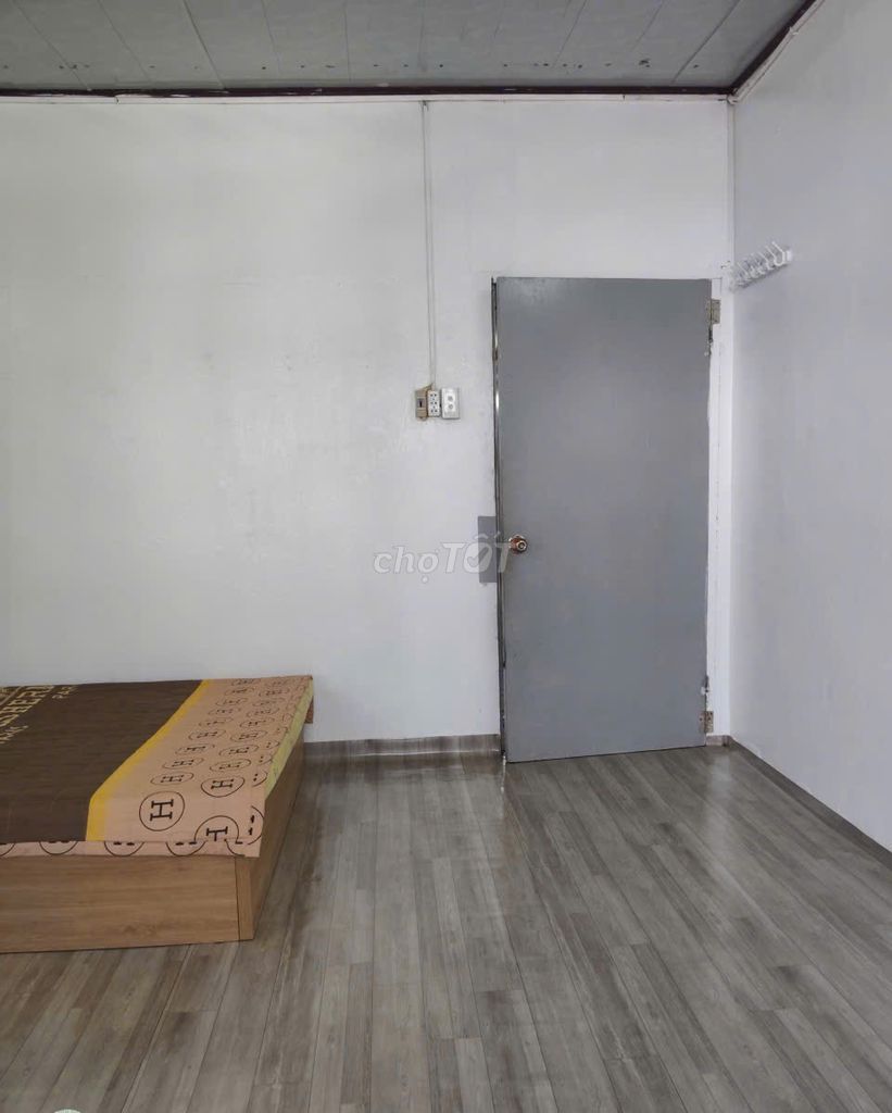 Rent a full interior-- near a knock-off bridge.