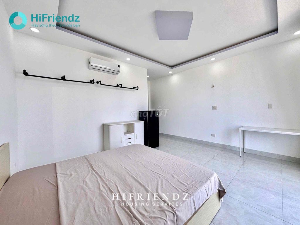 studio full of balcony furniture, free time, near ueh vhu