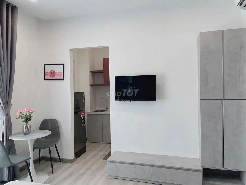 A Laundromat Room Full Seven in Điện Biên Phủ.