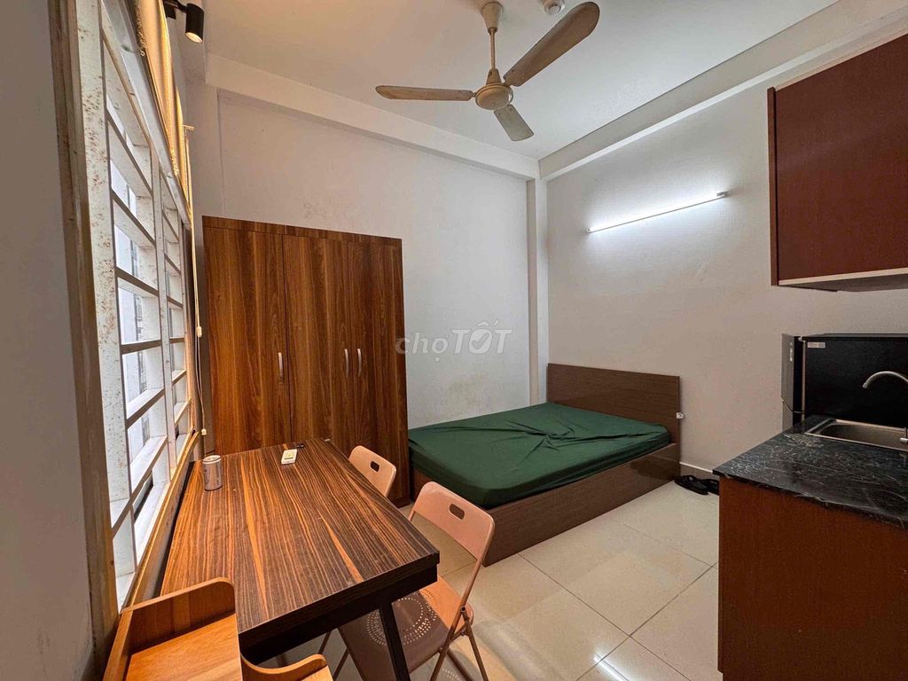 The window studio is clear. Tân Định District 1 Full internal.