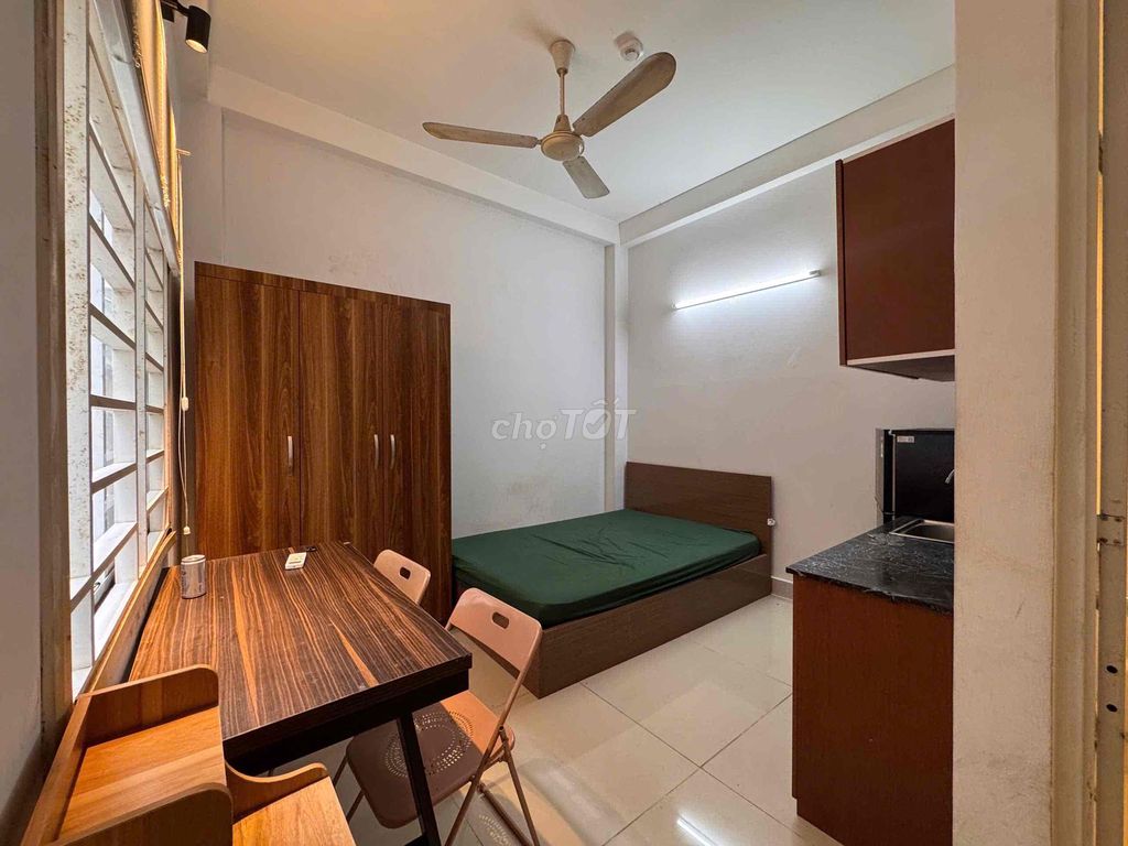 The window studio is clear. Tân Định District 1 Full internal.