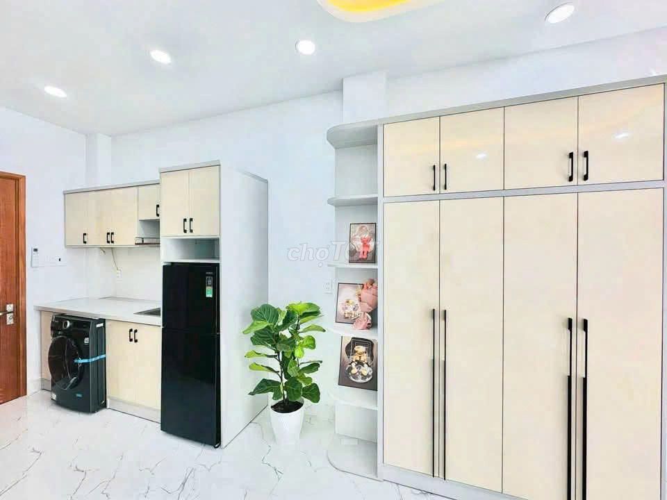 New balcony studio, full interior at the Phan Anh-spot intersection