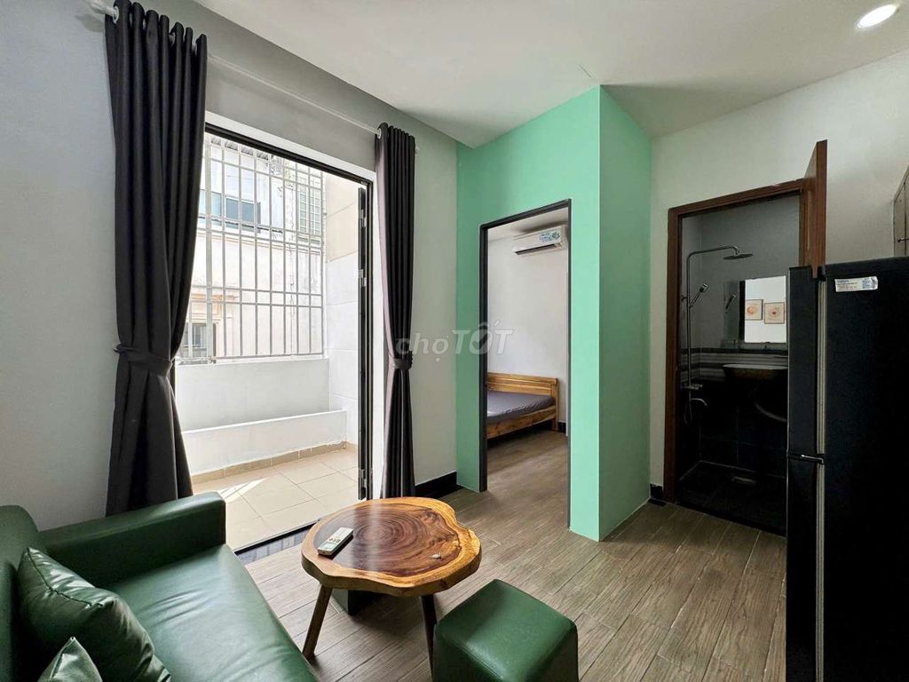 Rent an apartment. A balcony bedroom in Kryc Cityland.