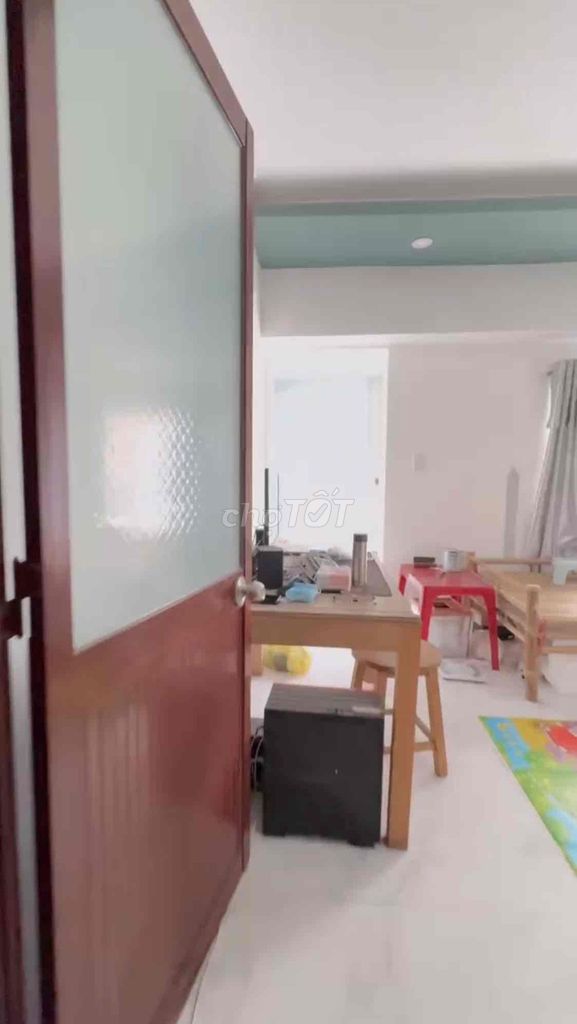 The ten-four-foot-tenty rental house, second floor p. sleep, two toilets-11.5 million.