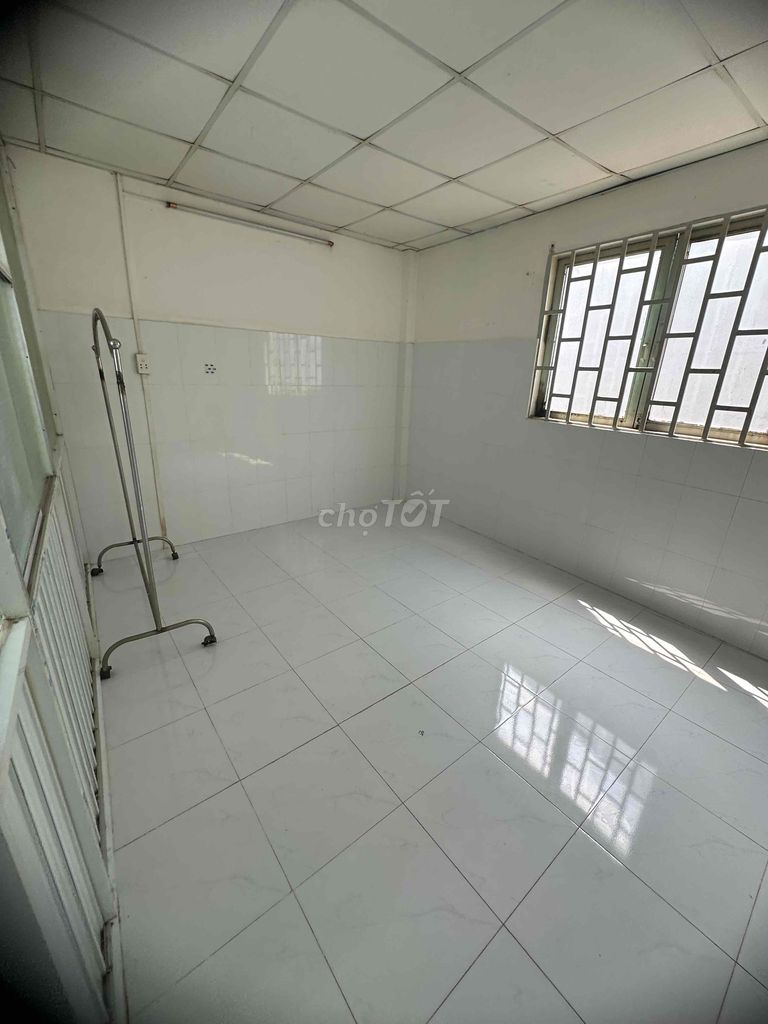 F5 District 8 rented house.